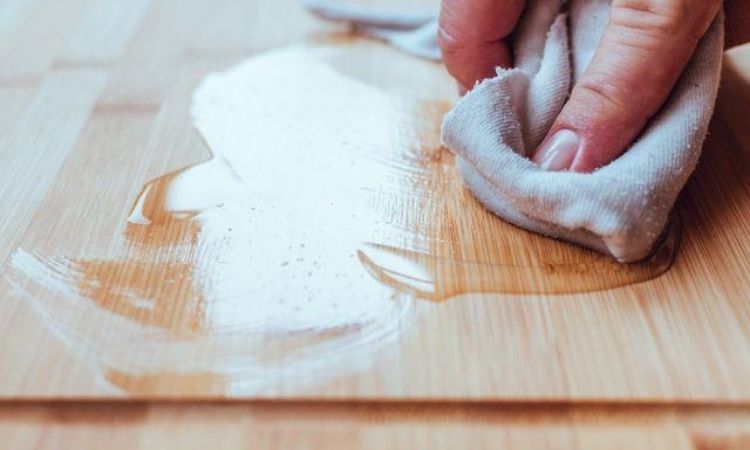 Remove Oil Based Stain from Wood in Singapore