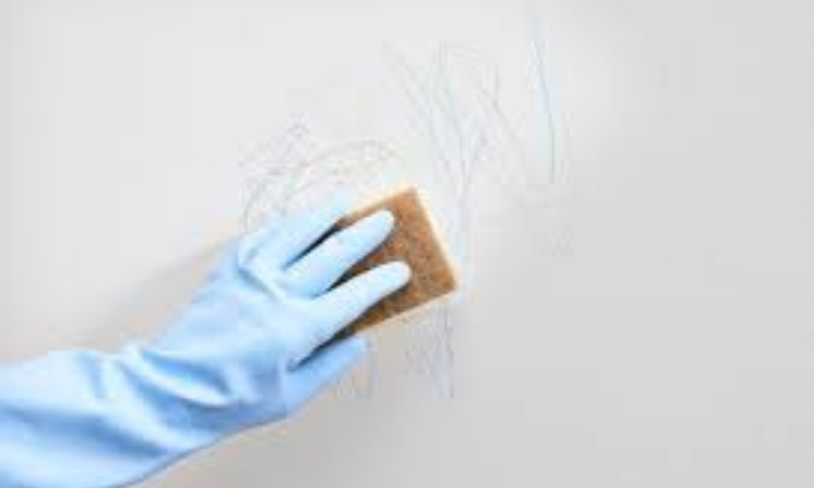 How to Remove Crayon from a Wall
